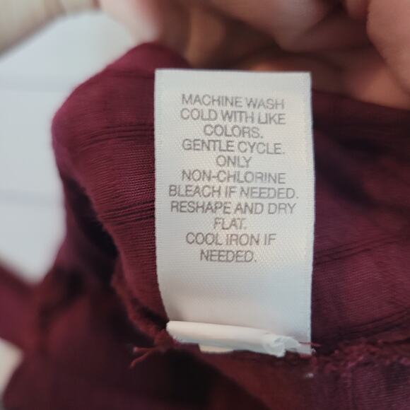 J. Jill	Size	XS Wearever Collection Square Design 3/4 Sleeve Maroon Tunic Top - Picture 5 of 9